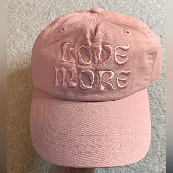 SPIRITUAL GANGSTER 'Love More' Hat - Picture 2 of 5